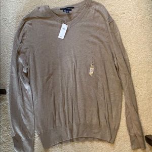 NWT Gap XL Vneck